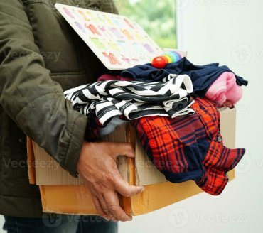  El Impacto Social de Donar Ropa Usada: Más Allá del Closet